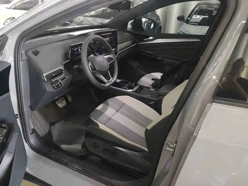Volkswagen ID.4 CROZZ 2022 Model Year Pure Enjoyment Limited Edition — Фото автомобиля 15