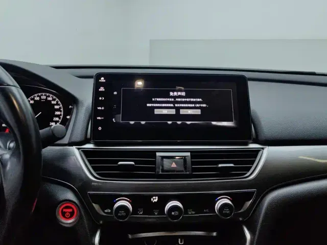 Honda Accord — Фото автомобиля 13