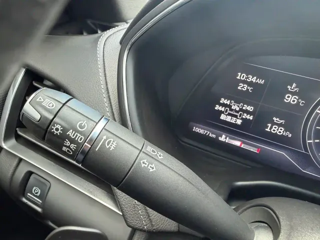 Cadillac CT5 — Фото автомобиля 11