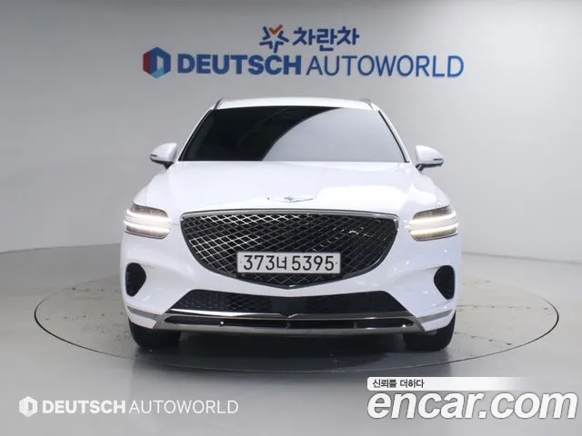 Genesis GV70 — Фото автомобиля 3