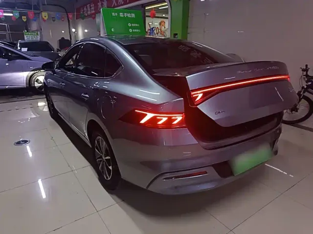 BYD Qin PLUS — Фото автомобиля 4