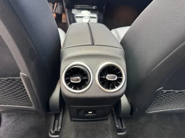 Mercedes-Benz A-Class — Фото автомобиля 15