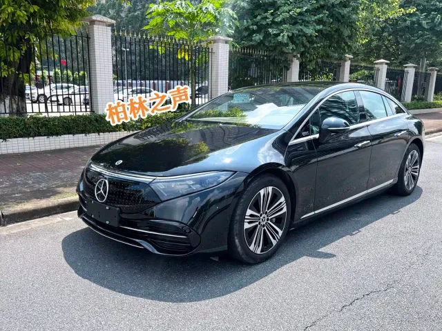 Фотография автомобиля — Mercedes-Benz EQS