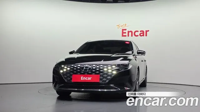 Hyundai Grandeur Новый Grandeur IG — Фото автомобиля 3