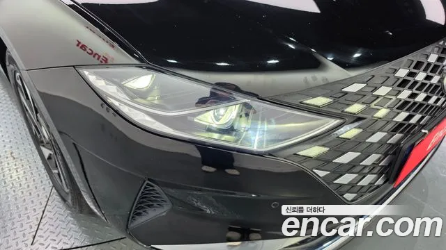 Hyundai Grandeur Grandeur (New) Hybrid — Фото автомобиля 7