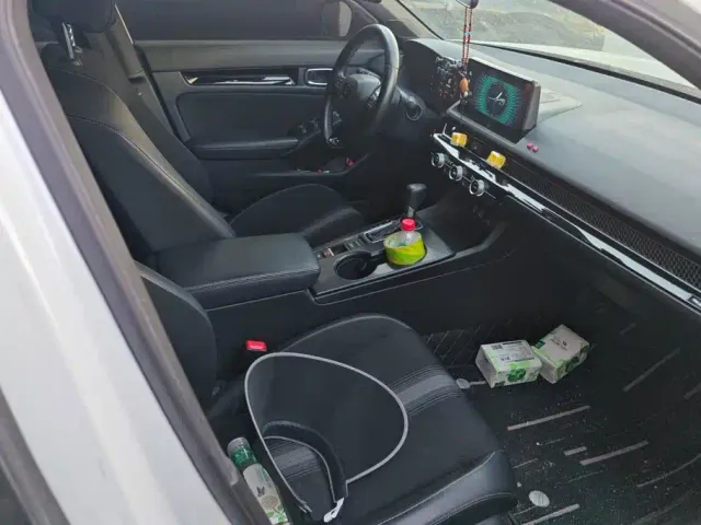 Honda Civic — Фото автомобиля 8