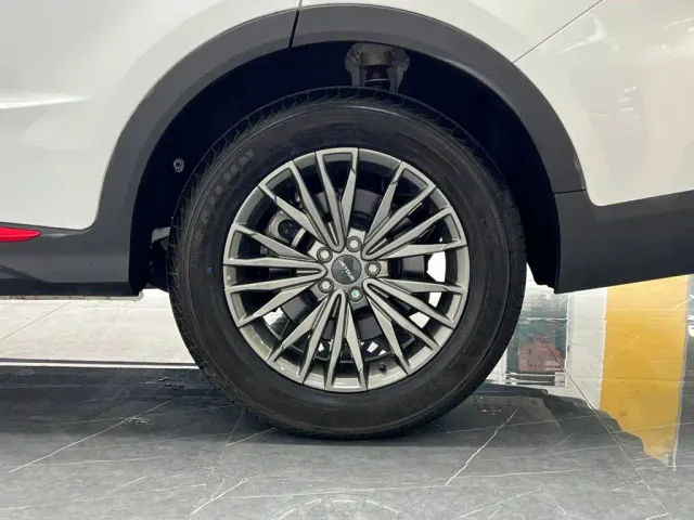 Jetour X70 — Фото автомобиля 26