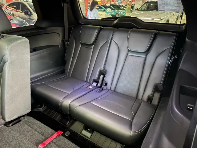 GAC Trumpchi ES9 — Фото автомобиля 18