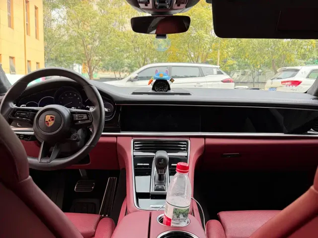 Porsche Panamera — Фото автомобиля 5