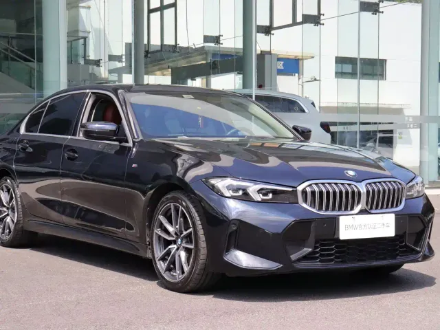 BMW 3 Series — Фото автомобиля 3
