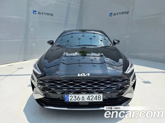 Фотография автомобиля — Kia K8