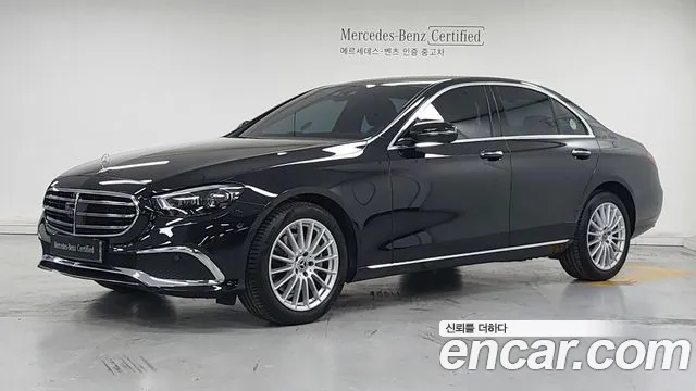 Фотография автомобиля — Mercedes-Benz E-Class W213