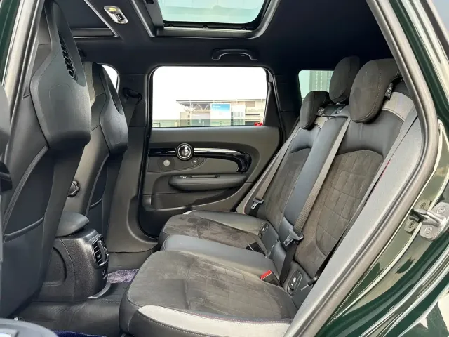 MINI JCW CLUBMAN — Фото автомобиля 9