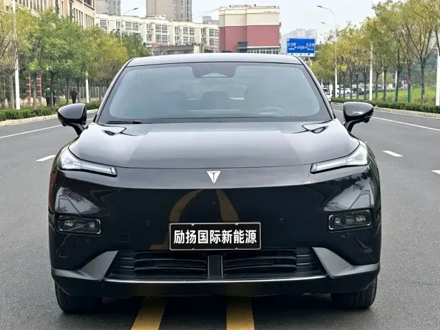 Deepal S05 — Фото автомобиля 2