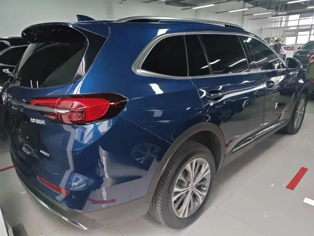 Buick Envision Plus — Фото автомобиля 22