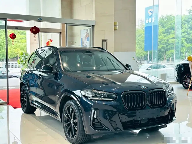 BMW X3 — Фото автомобиля 3