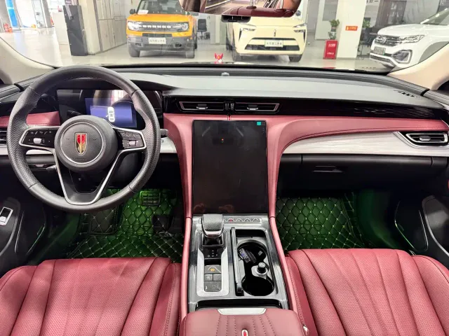 Hongqi H5 — Фото автомобиля 8