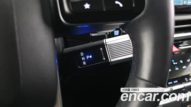 Hyundai Santafe Бензин 2.5T 2WD — Фото автомобиля 8