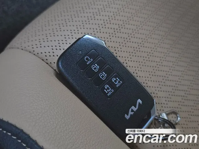 Kia Canival Carnival 4 поколение Бензин 9 мест Signature — Фото автомобиля 12
