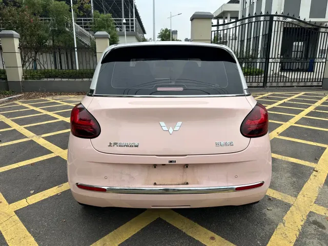 Wuling Bingo — Фото автомобиля 4