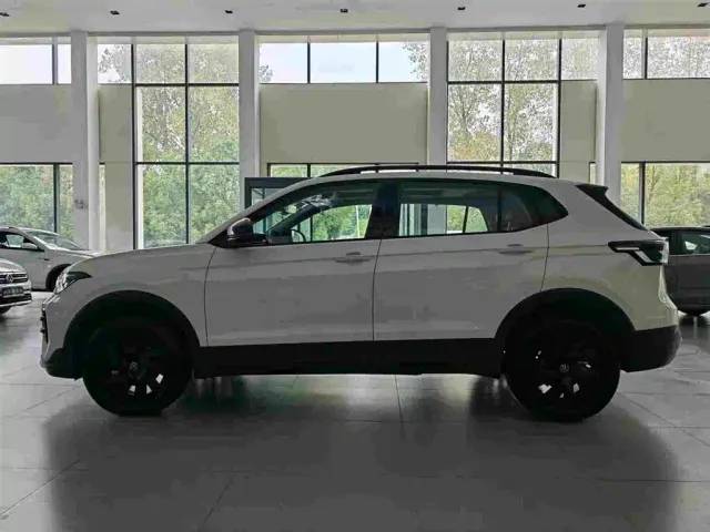 Volkswagen Tharu — Фото автомобиля 11