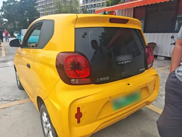 Roewe Clever — Фото автомобиля 4