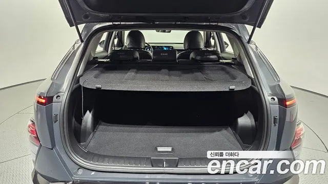 Hyundai Kona — Фото автомобиля 28