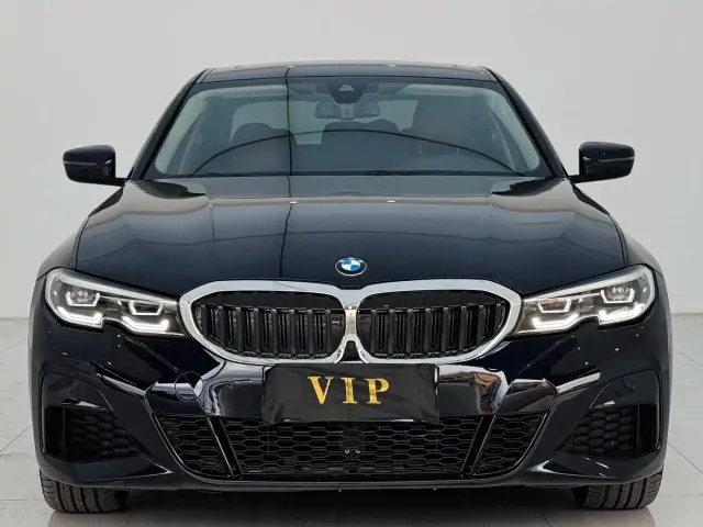 BMW 3 Series — Фото автомобиля 2