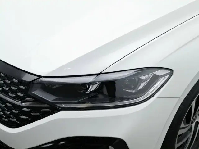Volkswagen Lavida — Фото автомобиля 7