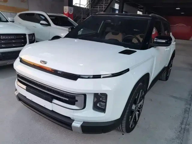 Фотография автомобиля — Geely ICON