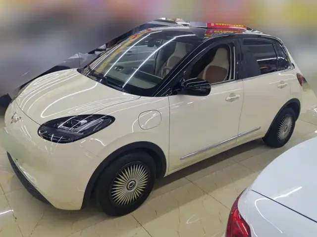 Фотография автомобиля — Wuling Bingo