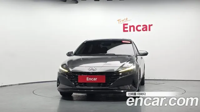 Hyundai AVANTE Avante (CN7) — Фото автомобиля 3