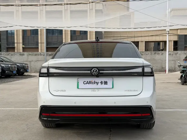 Volkswagen ID.7 Vizzion — Фото автомобиля 5