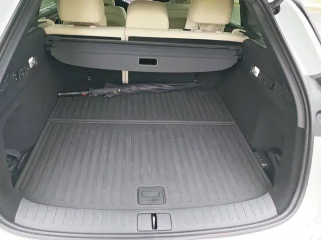 Li Auto i6 — Фото автомобиля 4