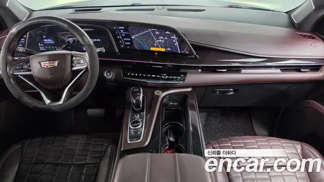 Cadillac Escalade 5th Gen — Фото автомобиля 10