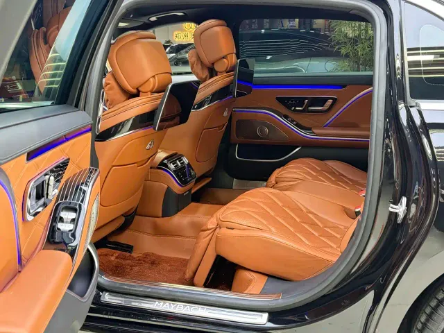 Mercedes-Benz Maybach S-Class — Фото автомобиля 14