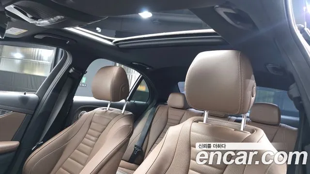 Mercedes-Benz E-Class E-класс W213 E350 4MATIC Avantgarde — Фото автомобиля 16