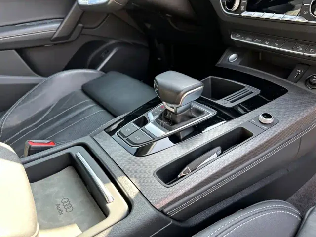 Audi Q5L — Фото автомобиля 16