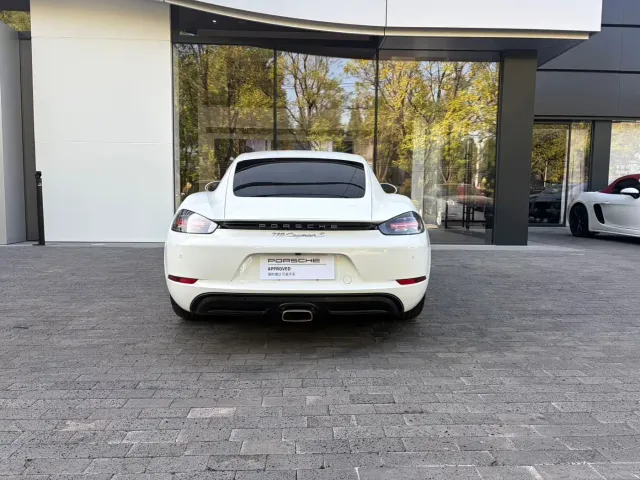Porsche 718 — Фото автомобиля 6