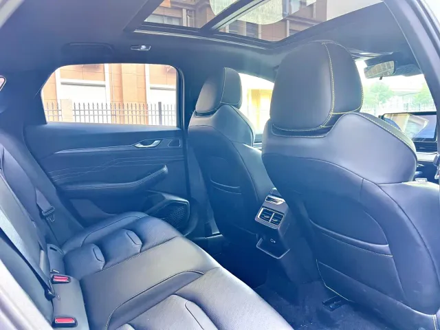 Geely Xingrui — Фото автомобиля 14