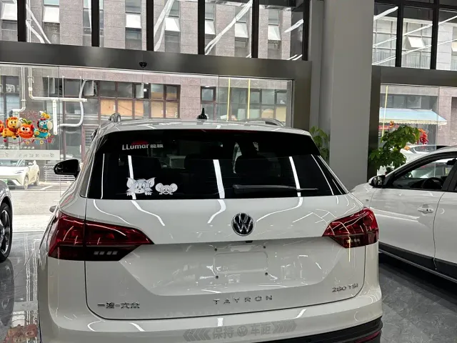 Volkswagen Tayron 2022 280TSI 2WD Luxury Smart Connect Edition — Фото автомобиля 5