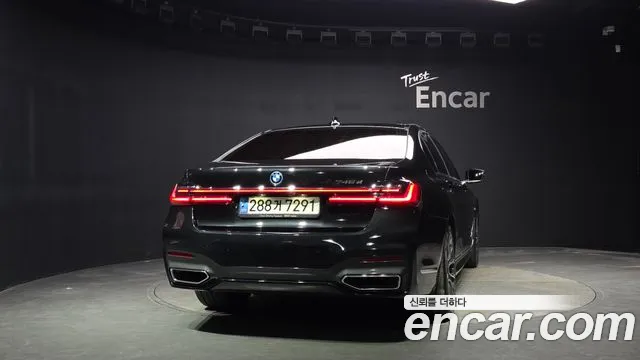 BMW 7 Series — Фото автомобиля 4