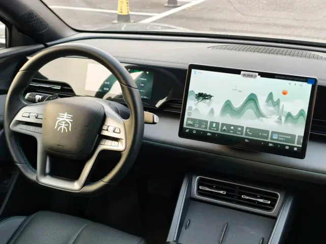 BYD Qin L — Фото автомобиля 11