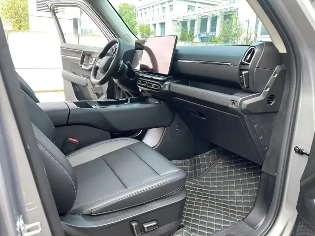Haval Big Dog — Фото автомобиля 10