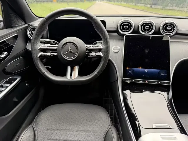 Mercedes-Benz C-Class — Фото автомобиля 12