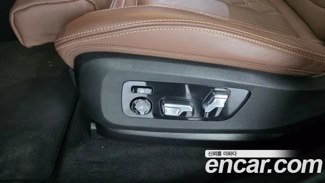 BMW X6 xDrive40i M Sport — Фото автомобиля 25