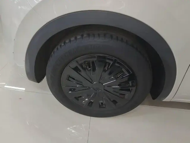 Wuling Bingo — Фото автомобиля 22