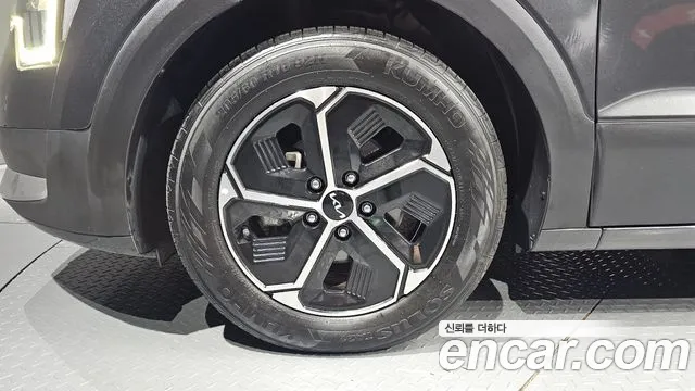 Kia Niro The All New Niro Trendy — Фото автомобиля 5