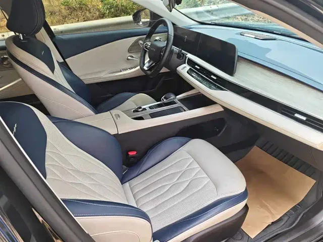 Chery Arrizo 8 — Фото автомобиля 8