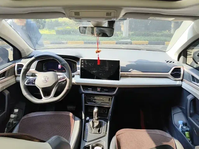 Volkswagen Tharu — Фото автомобиля 12